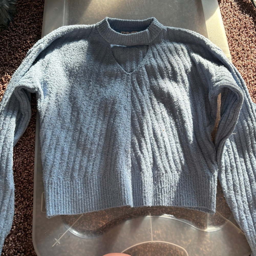 women’s blue sweater